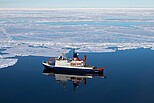 Forschungsschiff im Eis © GEOMAR, Rebecca Hummels